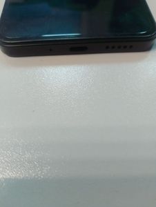 Б/в Мобільний телефон Xiaomi redmi 14c 4/128gb 01-200916379