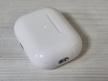 Б/у Навушники Apple airpods pro 2nd generation magsafe 01-200939812