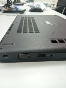 Б/в Ноутбук Dell 14/core i7 8850h ddr4/16gb ddr4/hdd *відсутній/ssd 256 gb/geforce mx130 2gb 01-200936720