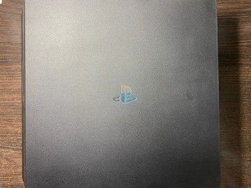 Б/в Ігрова приставка Sony playstation 4 pro 1tb 01-200939869