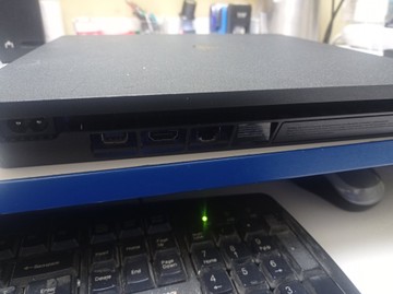 Б/в Ігрова приставка Sony playstation 4 slim 1tb 01-200943932