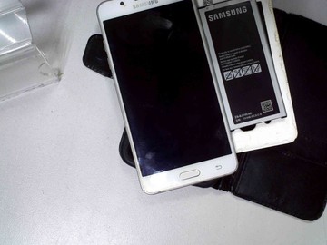 Б/в Мобільний телефон Samsung galaxy j5 j510h 01-200963185
