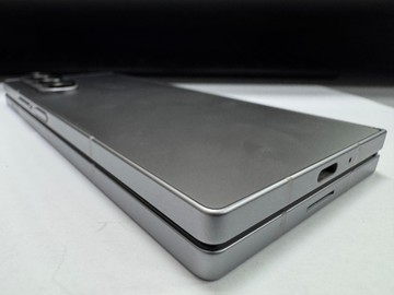 Б/в Мобільний телефон Samsung galaxy fold6 12/512gb 01-200989086