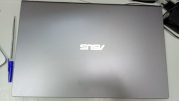 Asus 15/core i5-1135g7 ddr4/8gb ddr4/hdd *відсутній/ssd 256 gb/geforce 330m