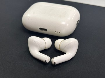 Б/в Навушники Apple airpods pro 2nd generation with magsafe charging case usb-c 01-201007237