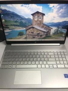Б/в Ноутбук Hp 15/celeron n4120 ddr4/4gb ddr4/ssd 128 gb/*інтегрована 01-201036193