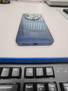 Б/в Мобільний телефон Xiaomi redmi 14c 4/128gb 01-201053097