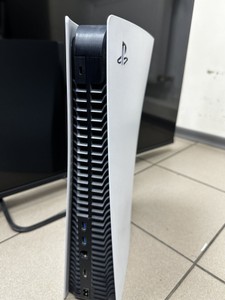 Б/в Ігрова приставка Sony playstation 5 825gb 01-201064995