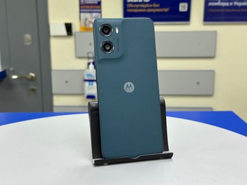 Б/в Мобільний телефон Motorola moto g06 4g 4/256gb 01-201067658