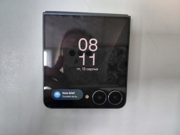 Б/в Мобільний телефон Samsung galaxy flip7 12/256gb 01-201065650
