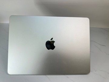 Б/в Ноутбук Apple macbook air 13,6" 2025 a3240 / apple m4 10 core сpu/ 8 core gpu/ ram16g/ ssd256gb 01-201085837