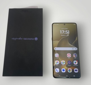 Б/в Мобільний телефон Motorola signature 16/512gb 01-201064009