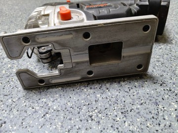 Б/в Електролобзик Dnipro-M djs-200bc ultra 1акб 4ah зп 01-201154899