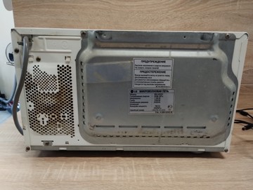 Б/в Мікрохвильова піч Lg mb4022g 01-201086967