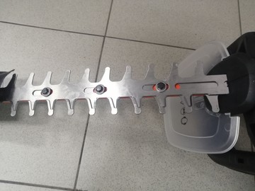 Б/в Кущоріз Black&Decker behts301 01-201181067