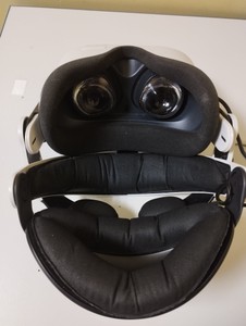 Б/в Окуляри віртуальної реальності Oculus quest 2 128 gb 01-201180968