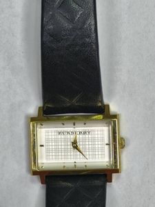 01-200454598: Burberry bu2153