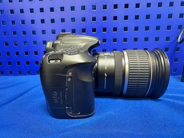 01-200611738: Canon eos 60d +ef-s 17-55mm f/2,8 is usm