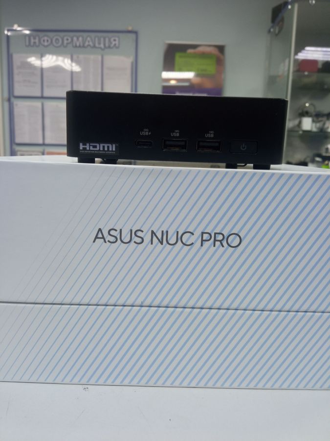 nuc pro nuc14rvk intel core 3 100u /16/256/intel hd