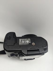 01-200744699: Nikon d5000 body