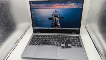 01-200761749: Lenovo 15/core i5-13450hx ddr5/16gb ddr5/ssd 500 gb/geforce rtx4060 8gb