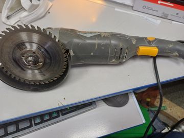 01-200777004: Powertec без назви