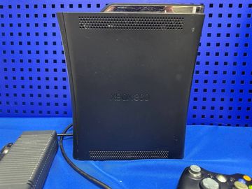 01-200797229: Microsoft xbox360 120gb