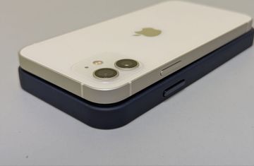 01-200802763: Apple iphone 12 64gb