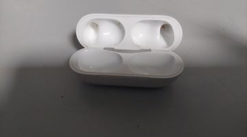 Б/в Навушники Apple airpods pro 2nd generation 01-200802237