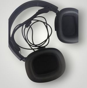 Б/у Наушники Hator phoenix wireless rgb tri-mode 01-200509954