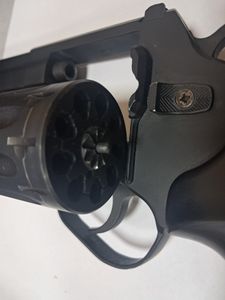 Б/у Пистолет пневматический Zbroia profi 4" 01-200771608