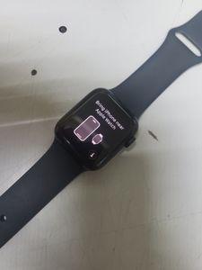 Б/в Смарт-годинник Apple watch se 2 gps 40mm aluminium case 01-200817511