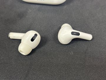 Б/в Навушники Apple airpods pro 01-200820018