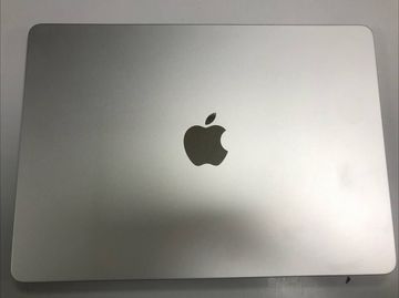 Б/в Ноутбук Apple macbook air 13,6" m2 2022 01-200828213