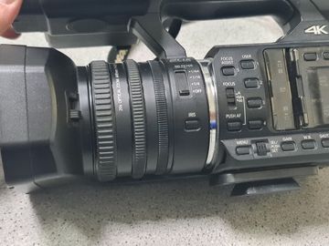 Б/у Видеокамера Panasonic hc-x1000 01-200830413