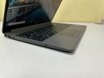Б/у Ноутбук Hp 15/core i3-1115g4 ddr4/8gb ddr4/ssd 256 gb/*інтегрована 01-200830910