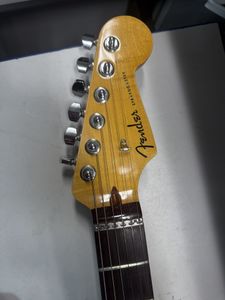 Б/в Електрогітара Fender 0119202703 01-200843538