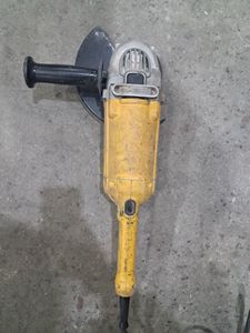 Б/в Кутова шліфмашина 2000Вт Dewalt dwe490qs 01-200843835