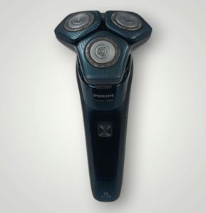 Б/в Електробритва Philips shaver series 7000 s7786/55 01-200775191