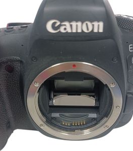 Б/у Фотоаппарат Canon eos 6d mark ii body 01-200467692