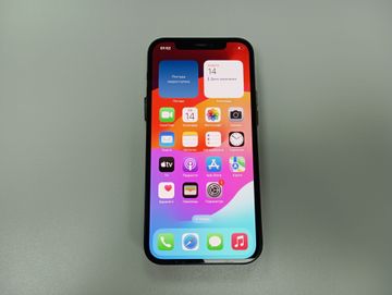 Б/в Мобільний телефон Apple iphone 12 256gb 01-200871977
