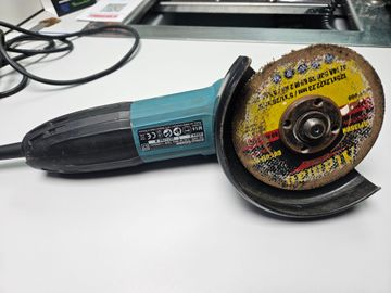 Б/в Кутова шліфмашина Makita ga5030r 01-200873677