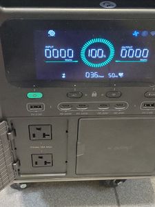 Б/у Зарядная станция Zendure superbase v6400 3800вт ups semi-solid gridflow wifi/bt 01-200880494