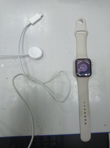 Б/в Смарт-годинник Apple watch se 2 gps 40mm aluminium case 01-200883523