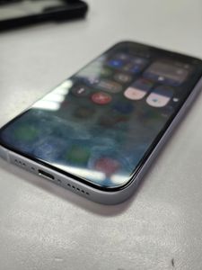 Б/в Мобільний телефон Apple iphone 15 256gb 01-200883564