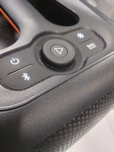 Б/у Акустика Jbl partybox encore essential 01-200886601