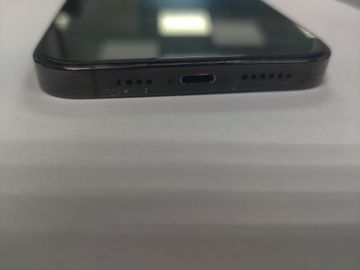 Б/в Мобільний телефон Apple iphone 14 pro 256gb esim 01-200896631