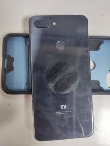 Б/в Мобільний телефон Xiaomi mi 8 lite 6/128gb 01-200898800