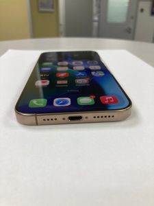 Б/в Мобільний телефон Apple iphone 16 pro max 256gb esim 01-200856661