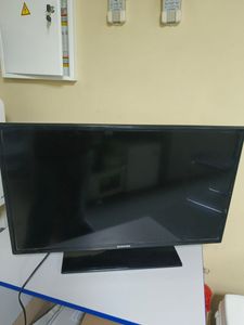Б/у Телевизор Samsung ue32eh4030w 01-200906338